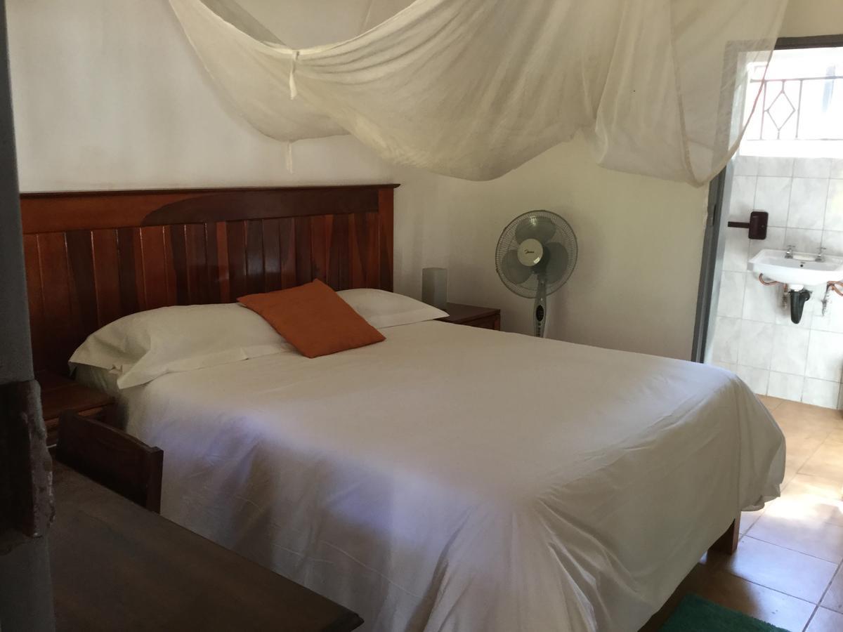 리빙스턴 Tabonina Bis B&B 외부 사진